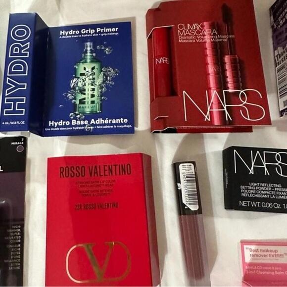 Ulta Ultimate Makeup Bundle set - Picture 5 of 13